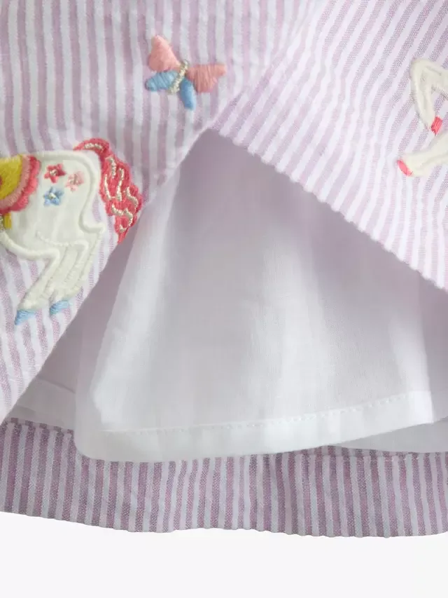 Детское платье с аппликацией и оборками на рукавах, сиреневого цвета JoJo Maman Bébé — фото 4