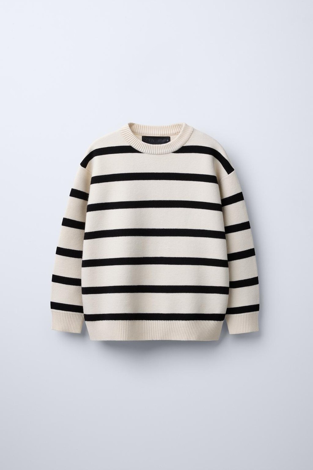 

Мягкий вязаный свитер ZARA, черный/белый