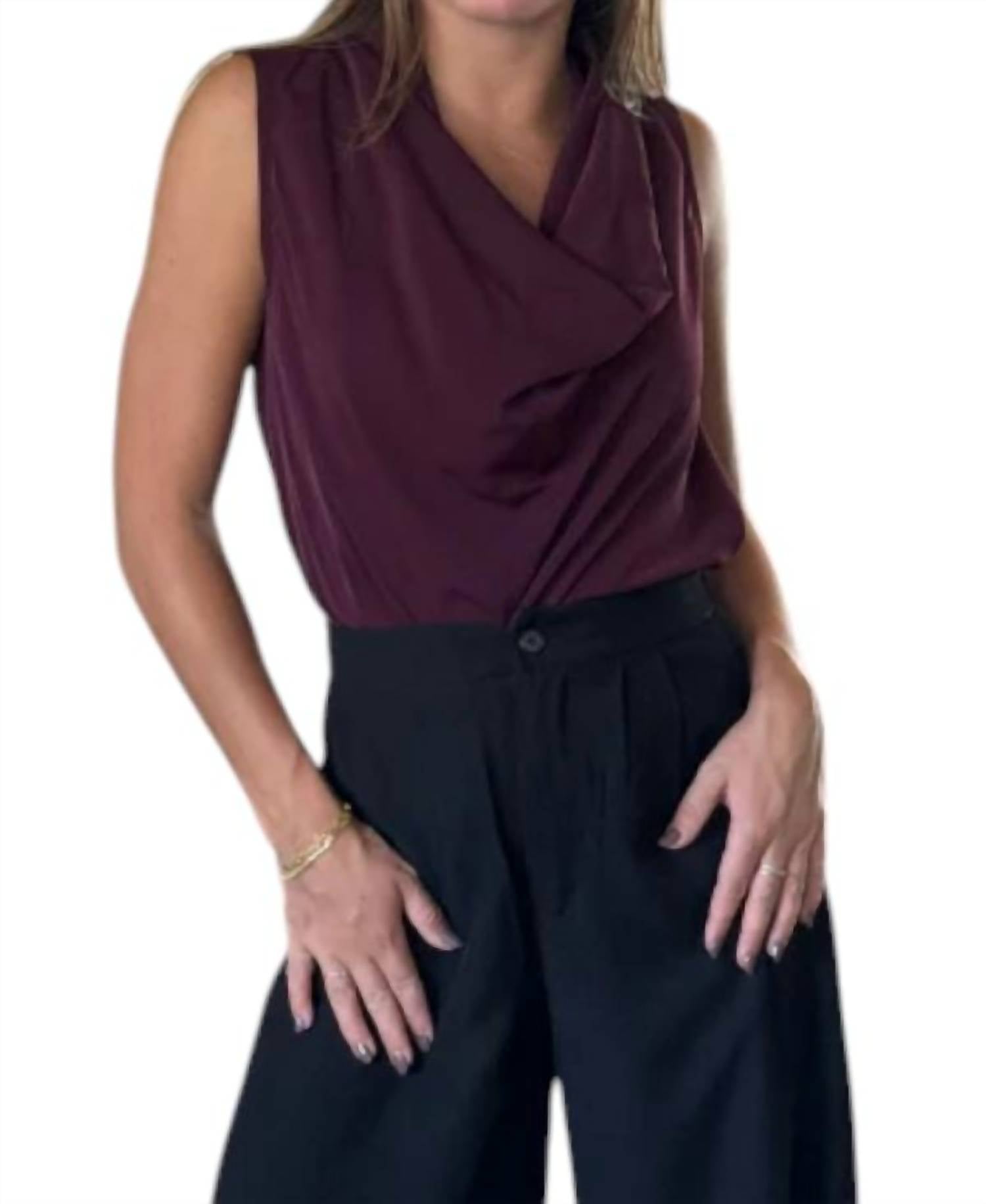 

Топ Olivia Cowl Neck в цвете Bordeaux bishop + young, бордовый