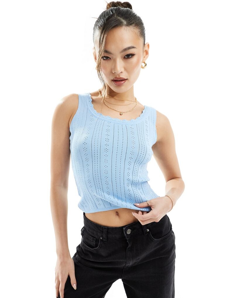 

Fashionkilla — синяя перфорированная майка с кружевными деталями