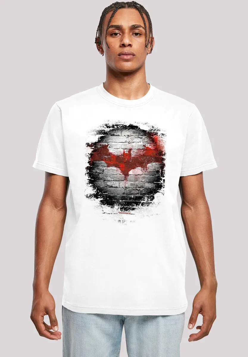 

Футболка F4NT4STIC "Batman Logo Wall", мужская, премиум-мерч, стандартного кроя, базовая, с принтом, белый