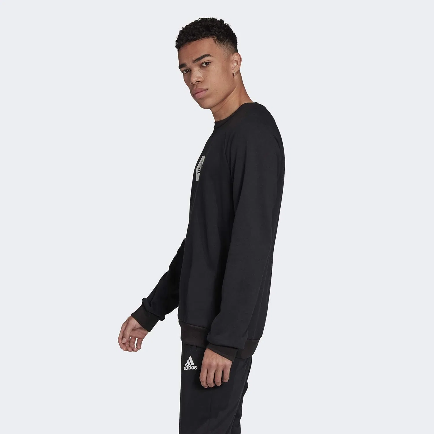 Футболка с логотипом Adidas мужская Tan Crew Sweat, черный — фото 3