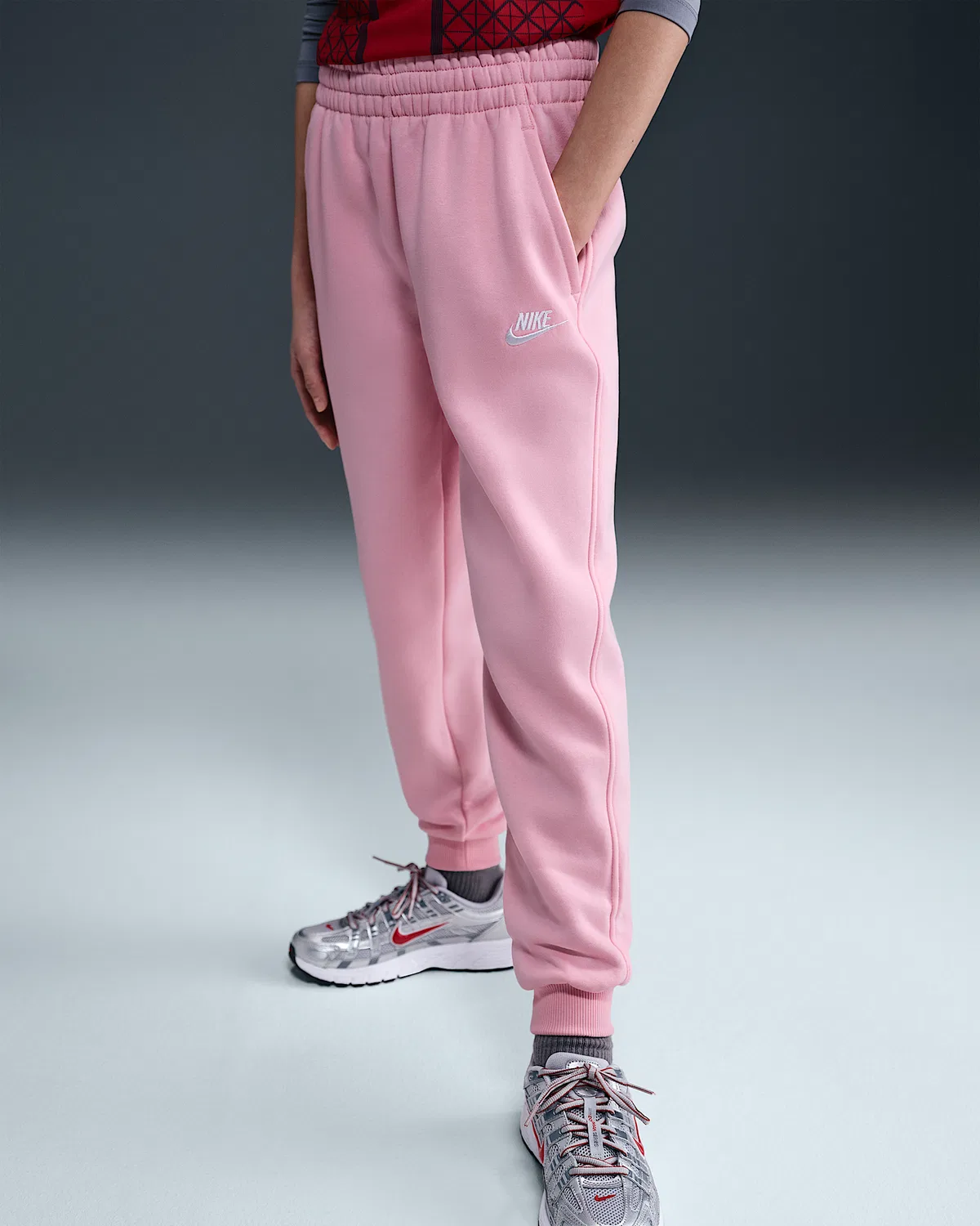 Джоггеры Nike Sportswear Club Fleece для старших детей, Medium Soft Pink/White — фото 3