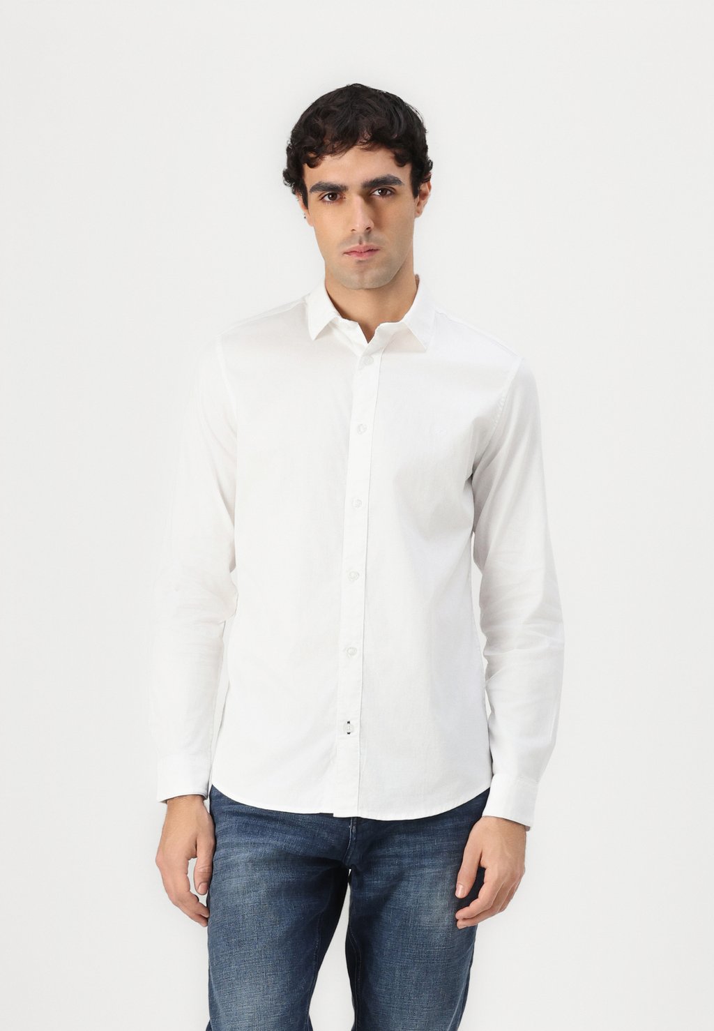 

Официальная рубашка FITTED STRUCTURE SHIRT TOM TAILOR, белый