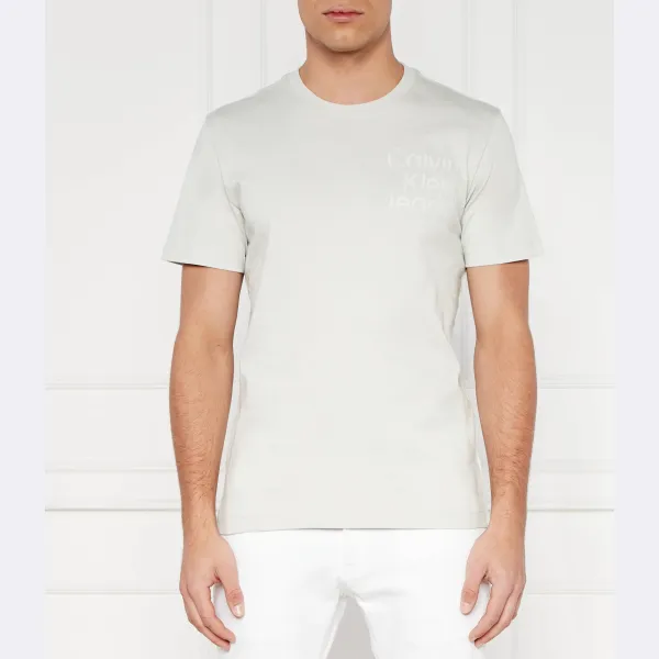 

Футболка классического кроя с рассеянным принтом Calvin Klein, серый