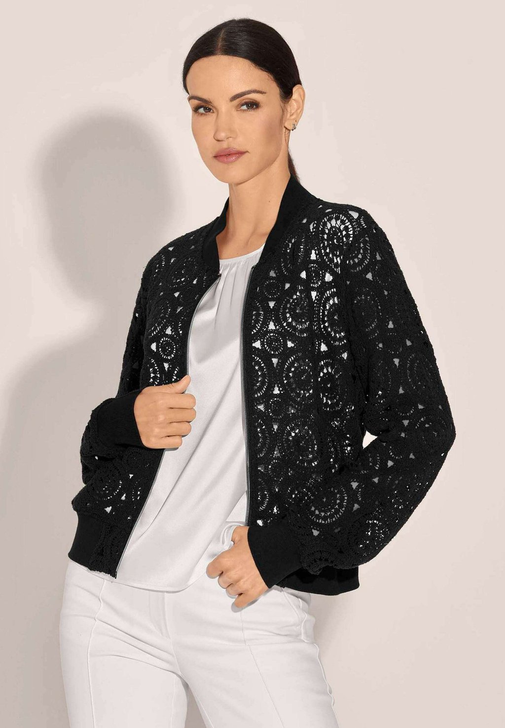 

Куртка-бомбер MIT UND ZIPPER MADELEINE, черный