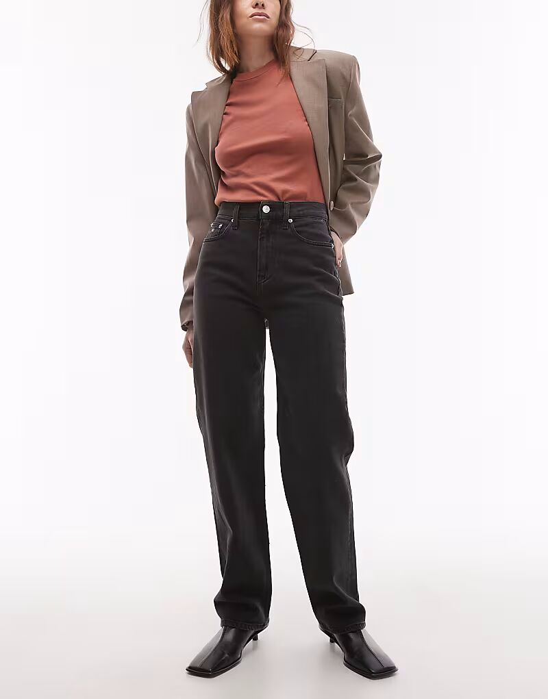 

Джинсы Tommy Jeans Layla узкие, прямые, черного цвета