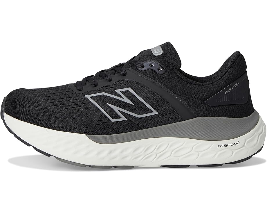 Кроссовки New Balance Fresh Foam X 1540v4, черный/белый — фото 4