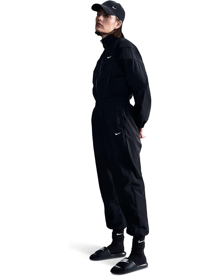 

Брюки Nike Sportswear Essential Mid-rise Oversized Woven Joggers, черный/белый