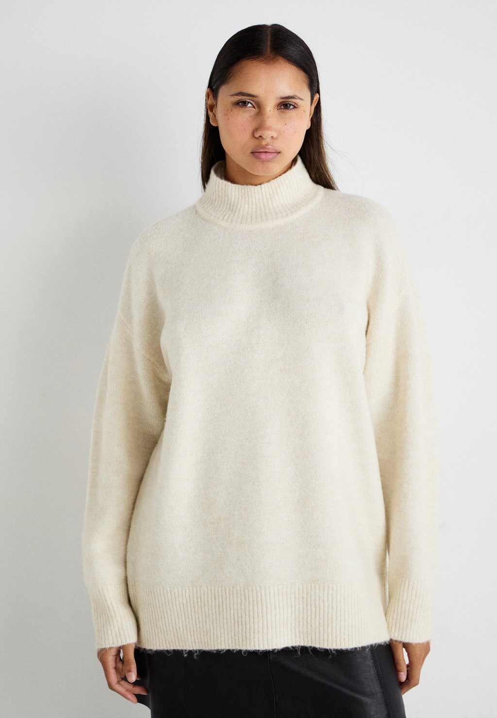

Джемпер VMPHILLIS LONG Vero Moda, молочный