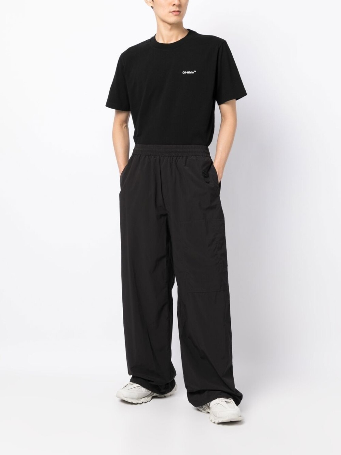 Off-White спортивные брюки с нашивкой-логотипом, черный — фото 2