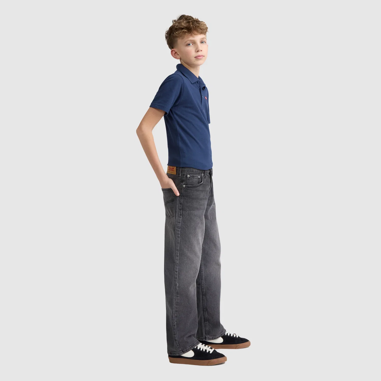 Джинсы прямого кроя 565 свободного кроя, размеры для мальчиков 8-20 лет Levi's, Dark Wash — фото 3