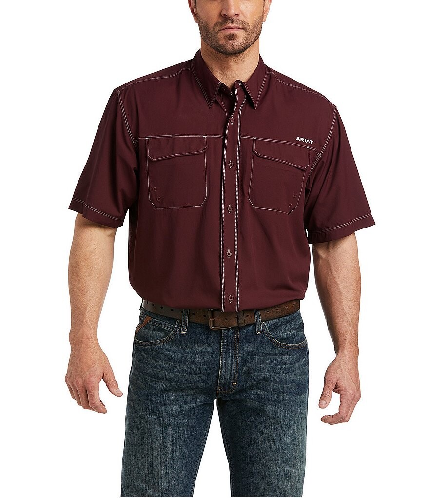 

Ariat VentTek Outbound Classic Fit Тканая рубашка с короткими рукавами, красный