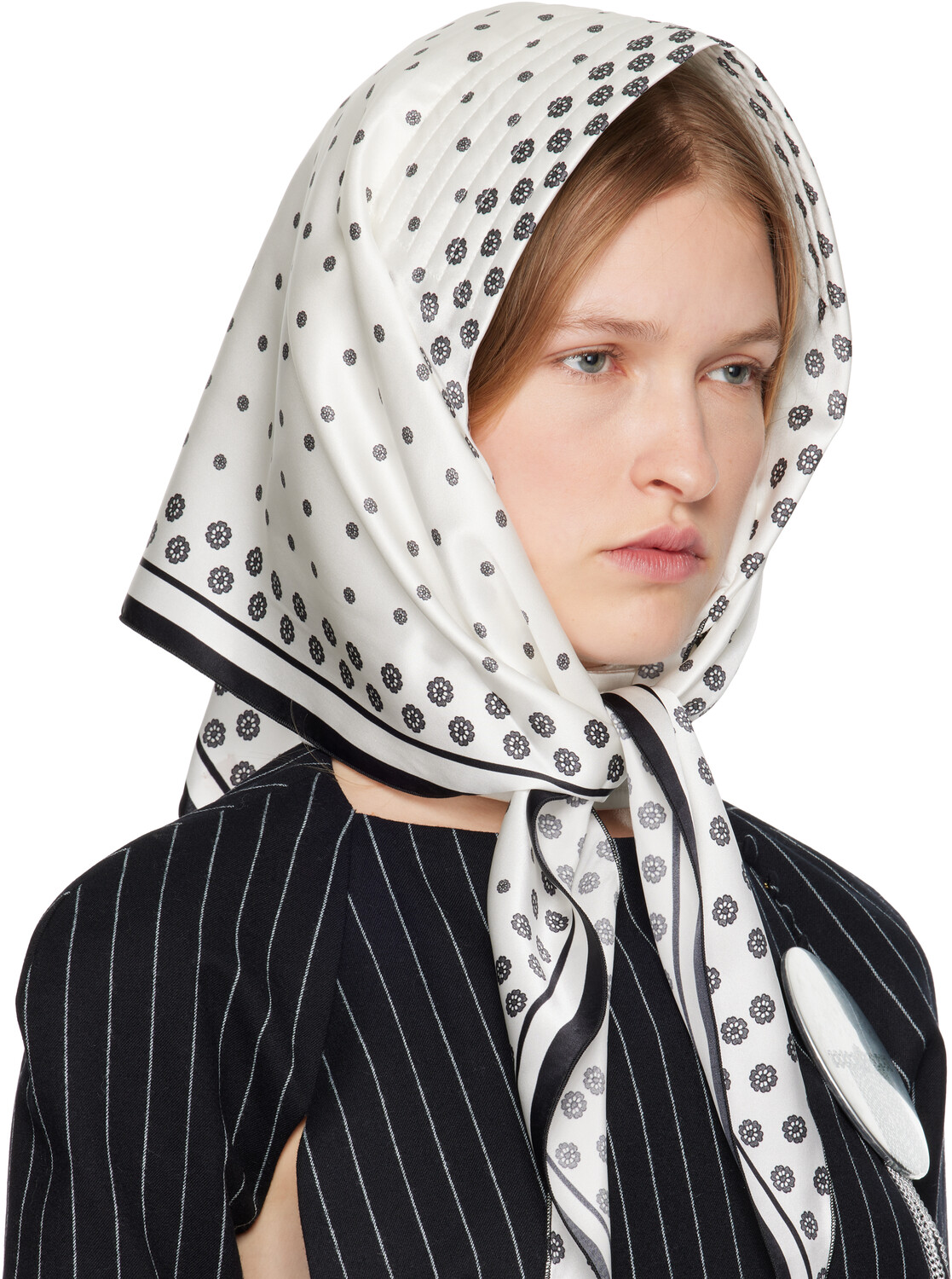 

Эксклюзивная белая шляпа SSENSE Audrey Julie Kegels