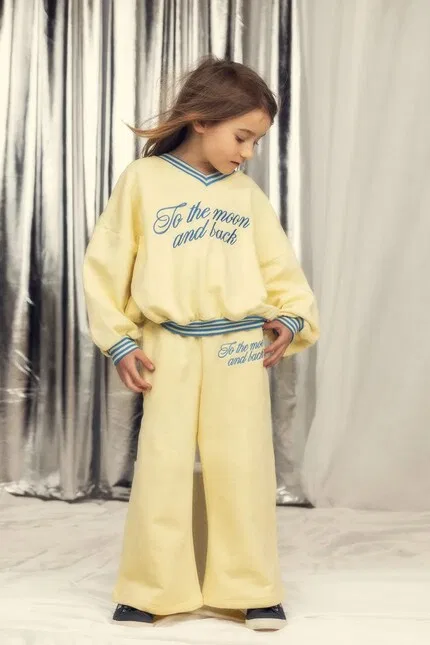 Спортивные штаны с вышивкой To the moon Mini Rodini, желтый — фото 4