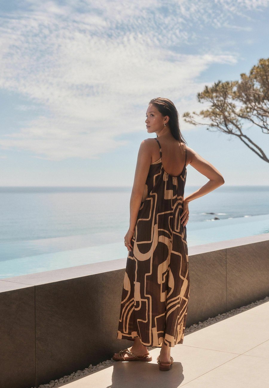 

Платье Next REGULAR FIT TEXTURED BEADED, Brown Cream Print/Brown