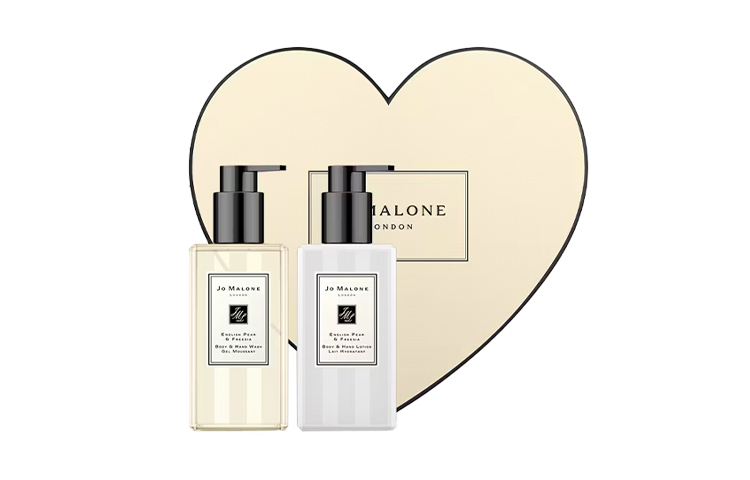 

ZUMALONG English Pear With Freesia набор для ухода очищающий увлажняющий гель для душа 250мл + лосьон для тела 250мл Jo Malone London