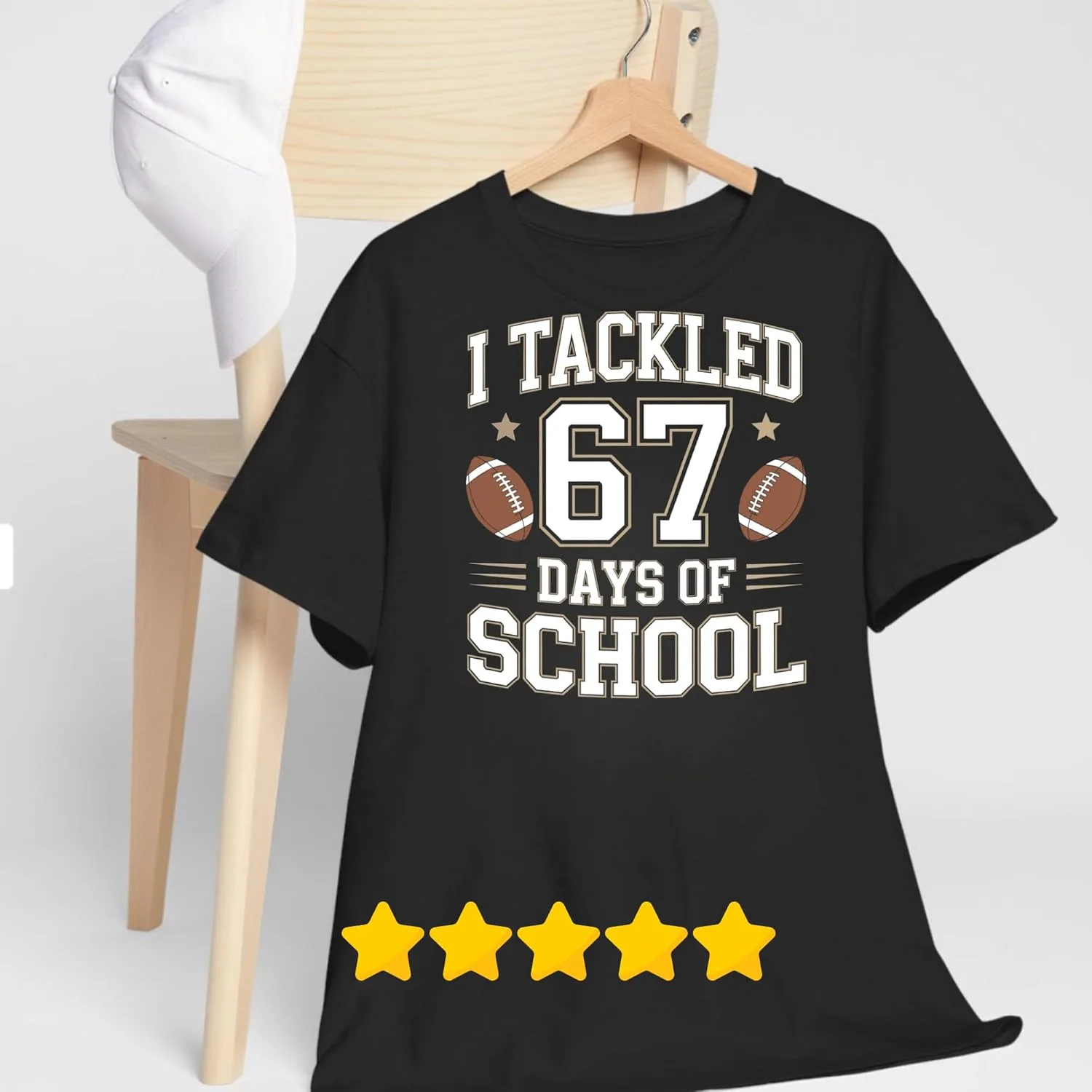 Футболка Football Fan 67 Days of School - забавная унисекс футболка для мужчин и женщин, спортивная одежда к началу учебного года, подарок для команды GENERIC, черный — фото 2