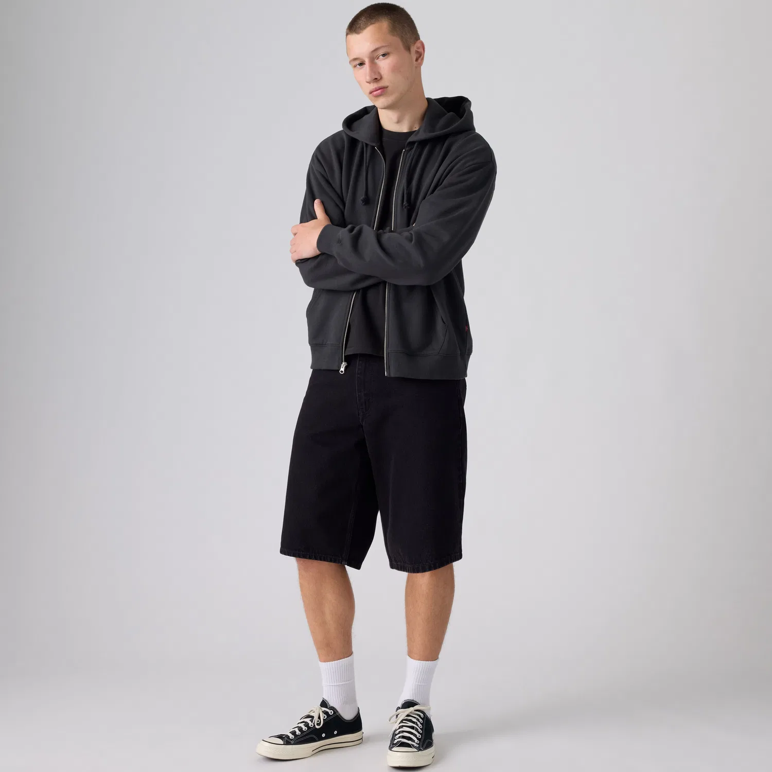 Мужские шорты  Levi's 470 Baggy, черный — фото 2
