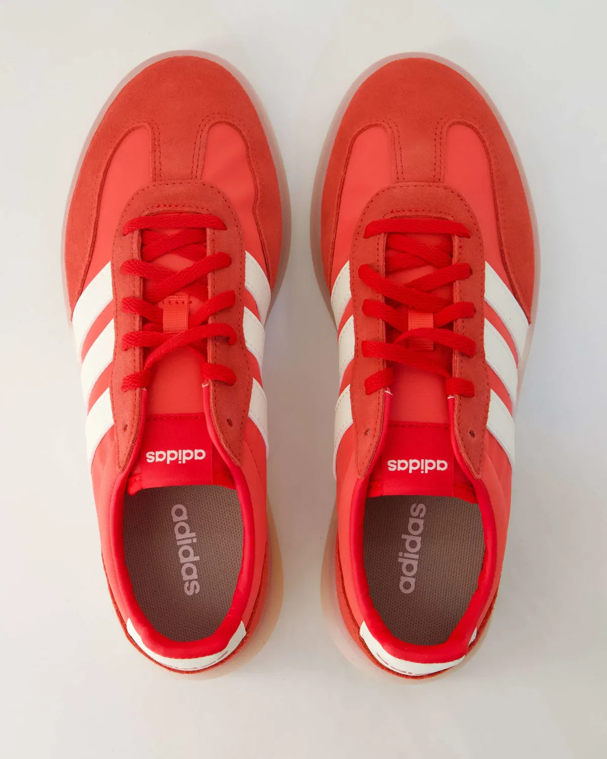 Кроссовки низкие из кожи и текстиля Adidas, красный — фото 4