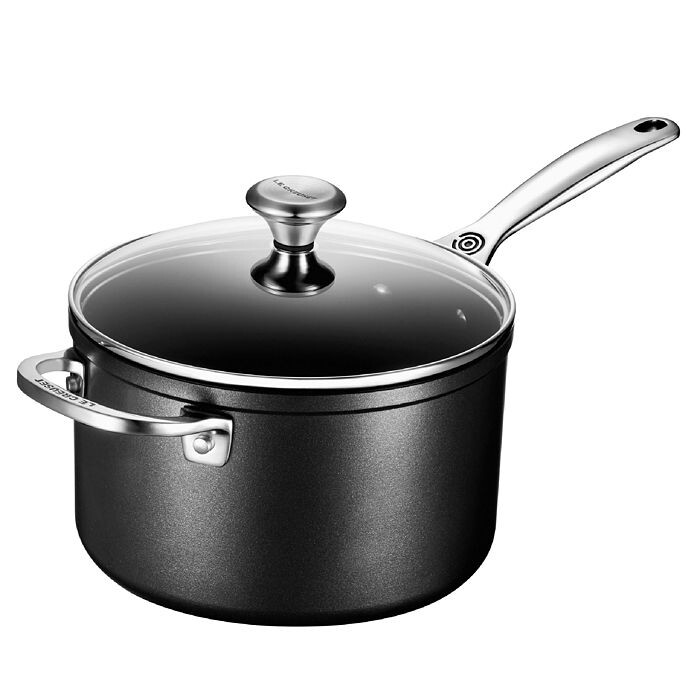 

Le Creuset 4 Qt Кастрюля с антипригарным покрытием и крышкой, белый