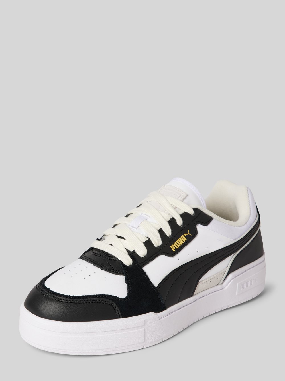 

Кроссовки с этикеткой Puma, черный