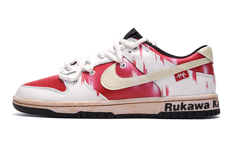 

Кроссовки Nike Dunk Skateboard Shoes Women's Low-Top Silver/Red