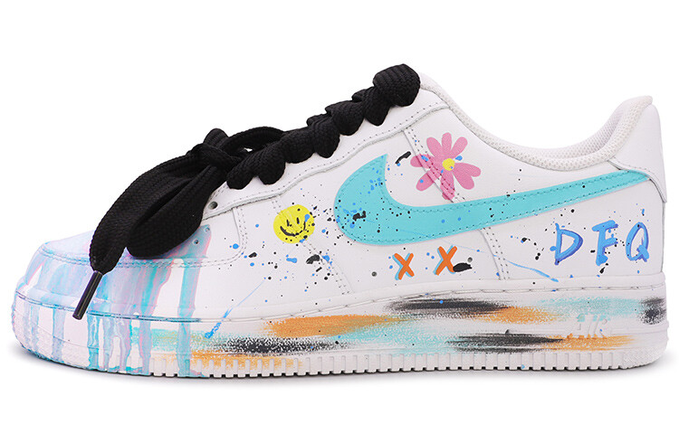

Кроссовки Nike Air Force 1, мультиколор