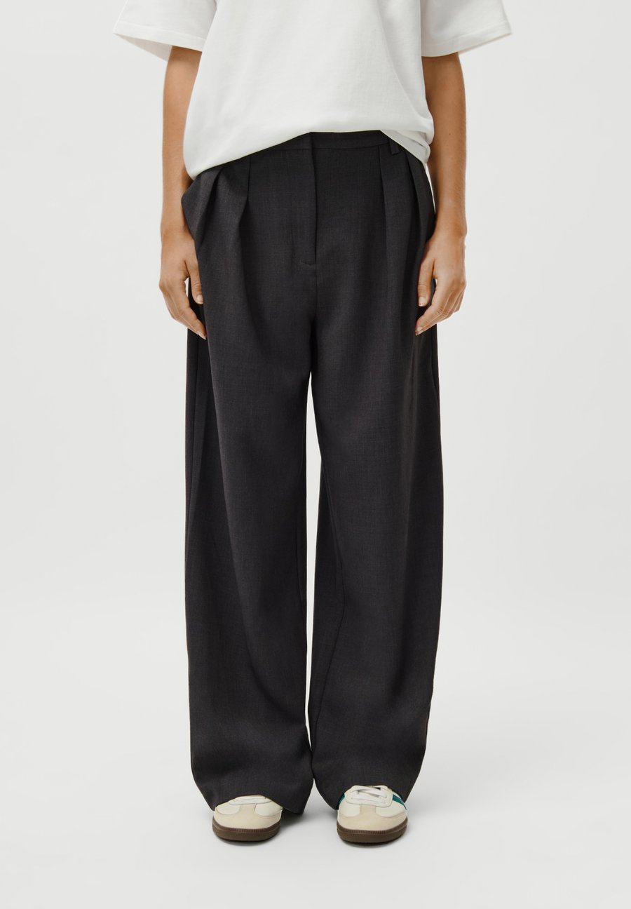 

Брюки LeGer by Lena Gercke LEGER X OH APRIL FRANJA PANTS, Dark Grey Melange/Dark Grey