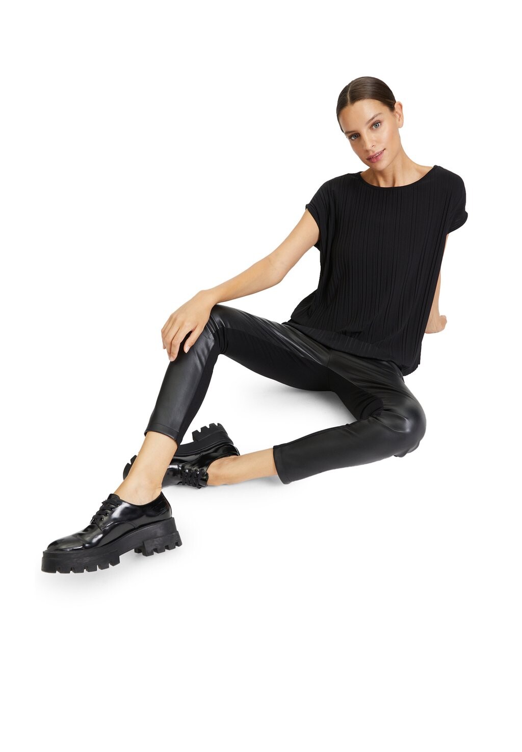 

Леггинсы MIT ELASTISCHEM BUND Leggings Cartoon, черный