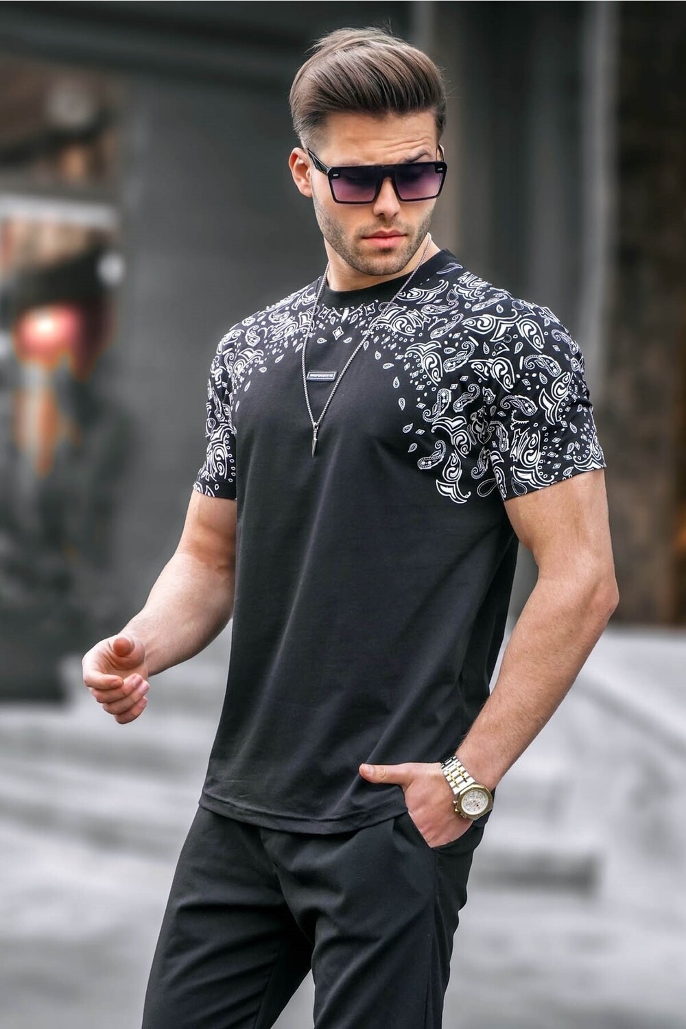 

Футболка Madmext, черный