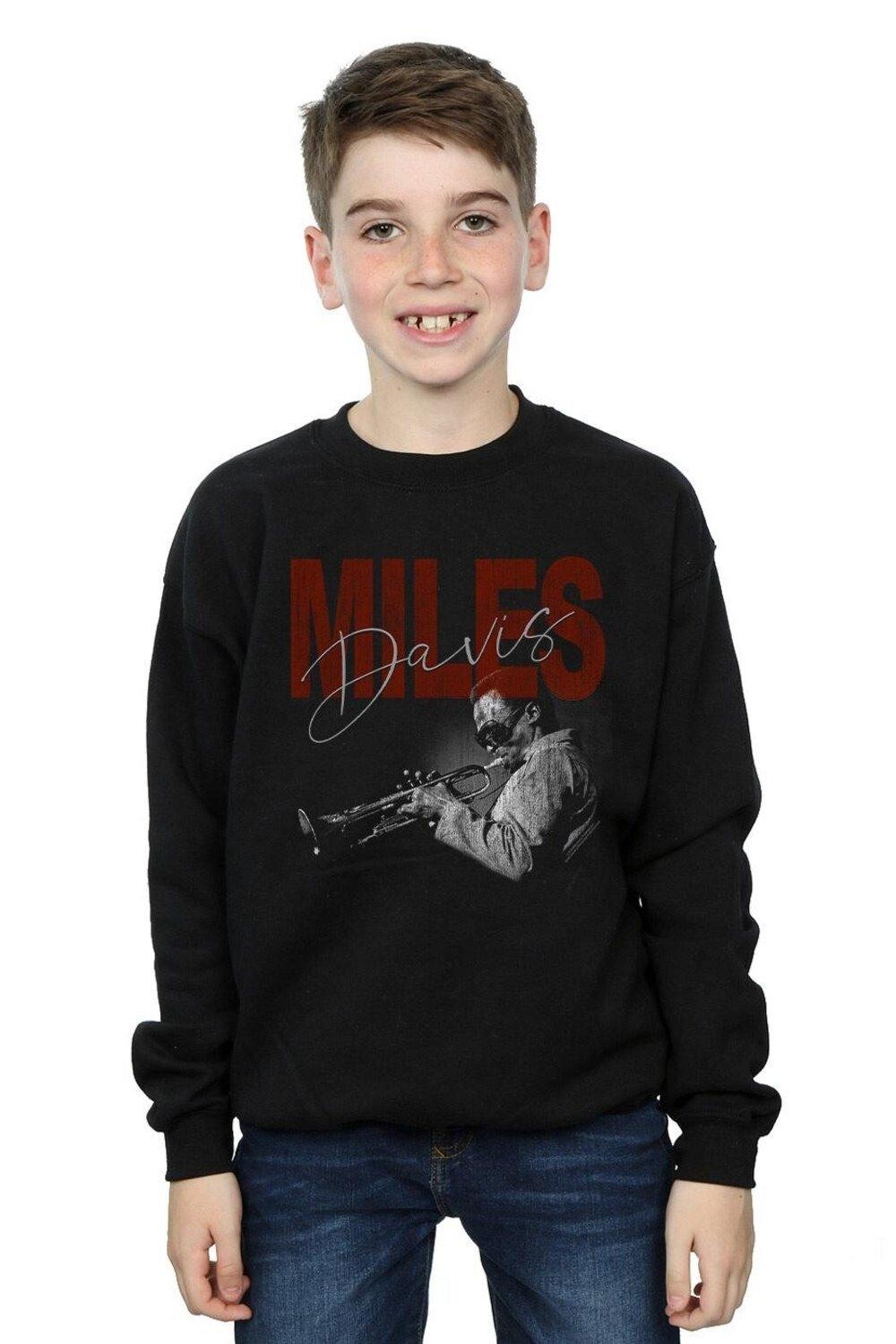 

Толстовка с потертостями и фото Miles Davis, черный