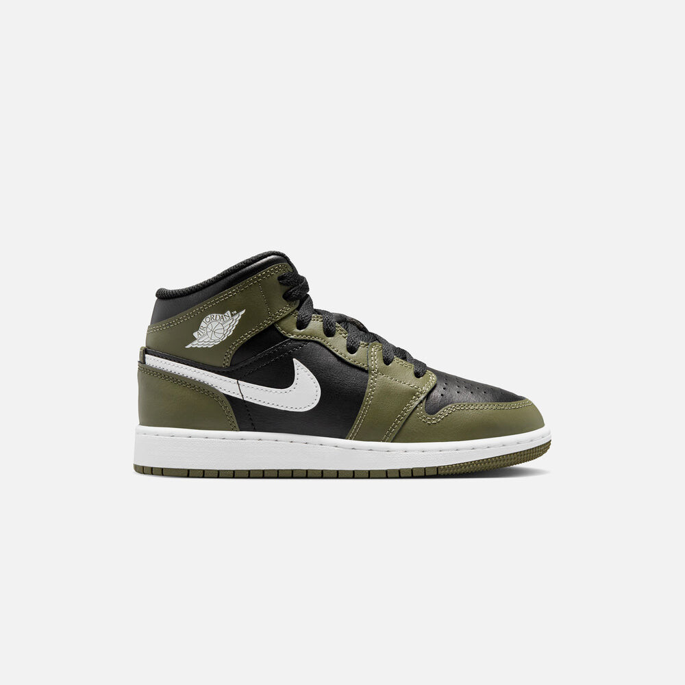 

Кроссовки Nike Air Jordan 1 Mid, цвет Black/White/Medium Olive