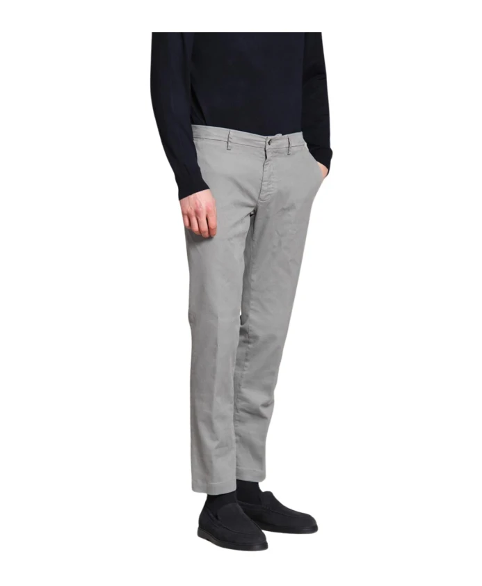 

Брюки-Чиносы обычного кроя из эластичного габардина Mason'S, серый