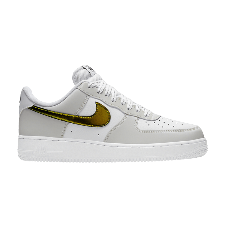 

Кроссовки Nike Air Force 1 '07 LV8 'White Iridescent Swoosh', белый