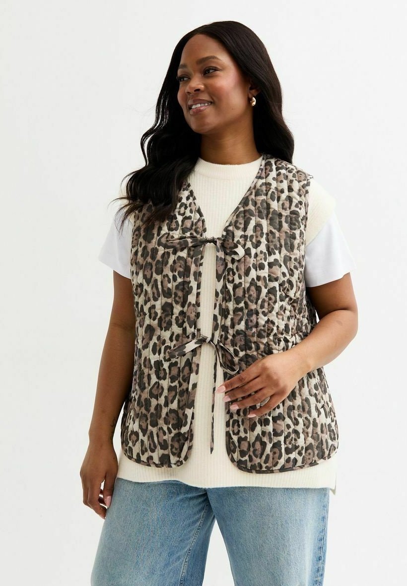 

Жилет CURVES LEOPARD SLEEVELESS New Look Curves, коричневый
