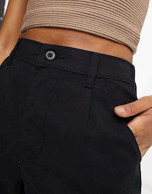 

Черные шорты чиносы ASOS DESIGN Tall