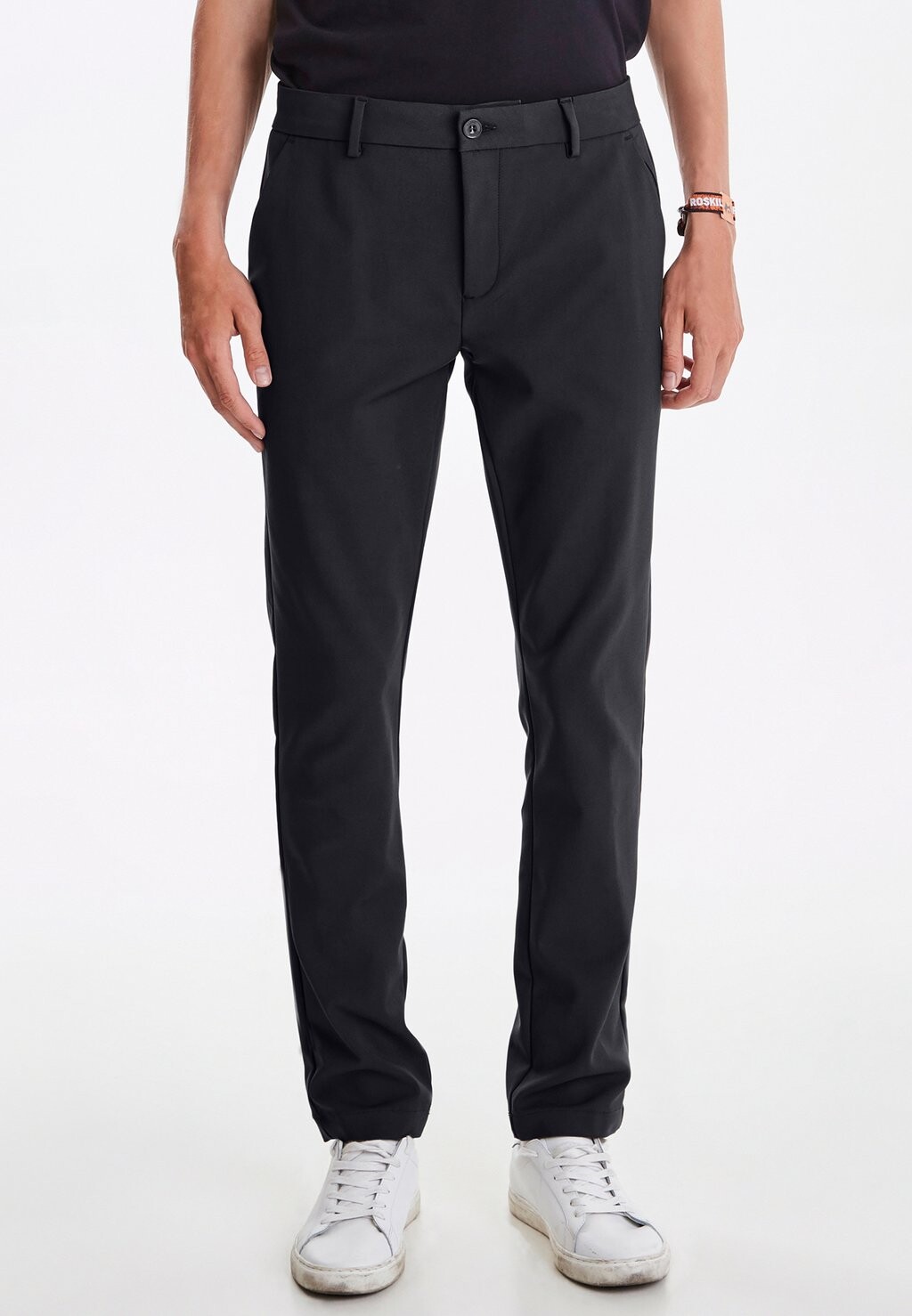 

Брюки CFPHILIP Casual Friday, цвет black