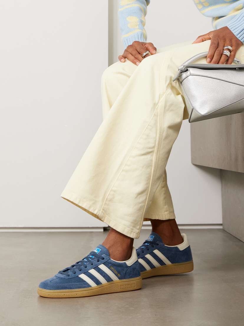Гандбольные замшевые кроссовки с кожаной отделкой Adidas Originals, синий — фото 2