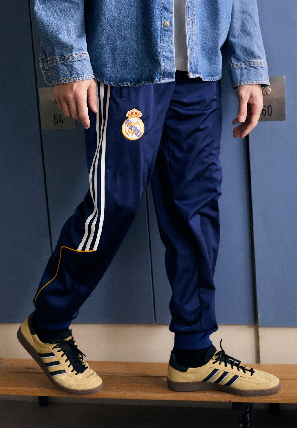 

Спортивные штаны REAL MADRID TRACK - Club wear Adidas Originals, темно-синий