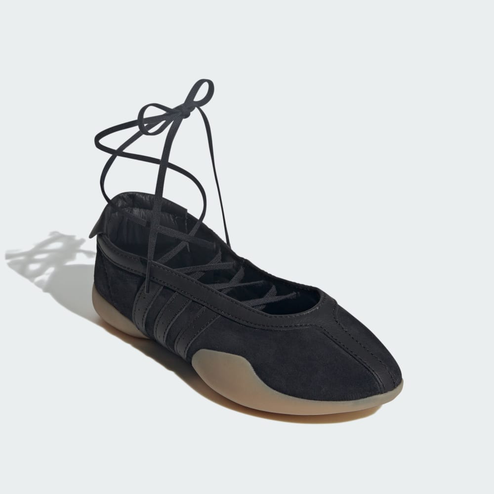 Кроссовки Adidas Taekwondo Mei Shoes, цвет Core Black/Cloud White/Gum — фото 4