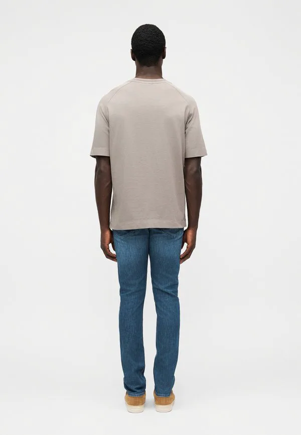 Простая футболка Emporio Armani, Mourning Dove — фото 3