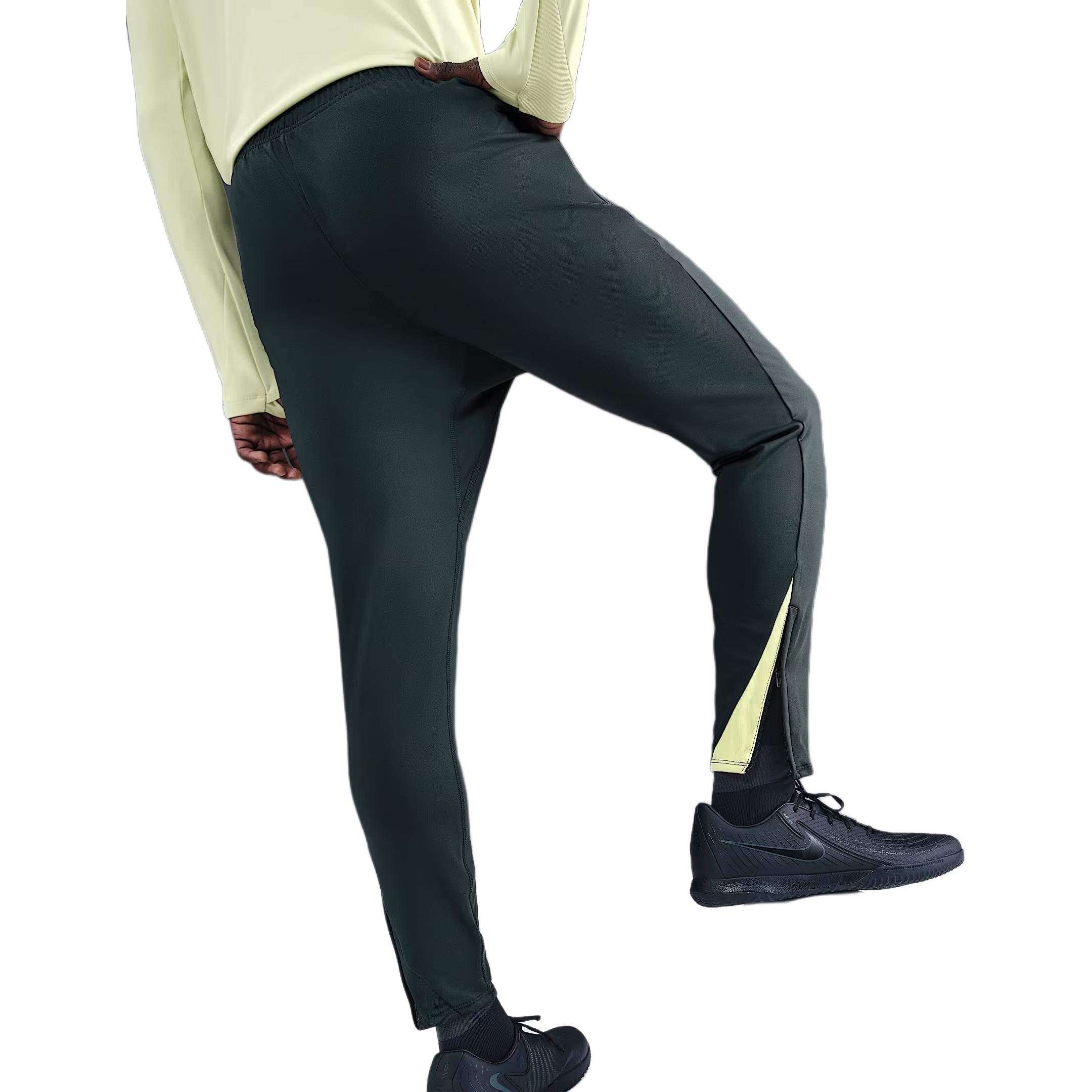 Футболка Strike Men's Dri FIT Soccer Pants Nike, зеленый — фото 3