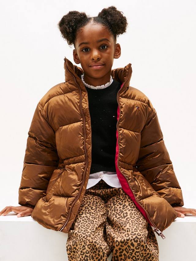 Детская приталенная блестящая пуховик Tommy Hilfiger, Pecan Nut — фото 3