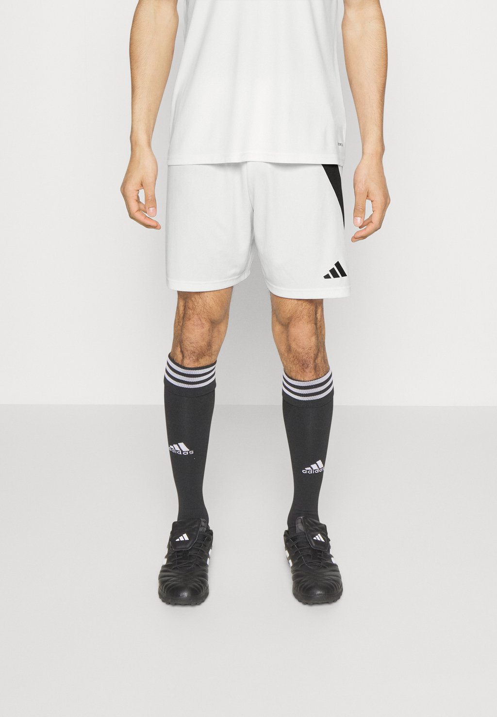 

Спортивные шорты Adidas FORTORE SHORT, цвет White/Black