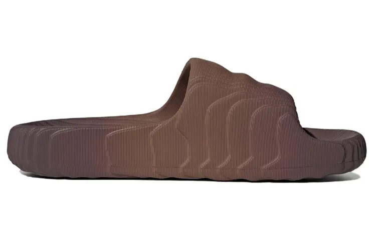 Шлепанцы и сланцы Adidas Originals Adilette 22 Slides Preloved Brown — фото 2