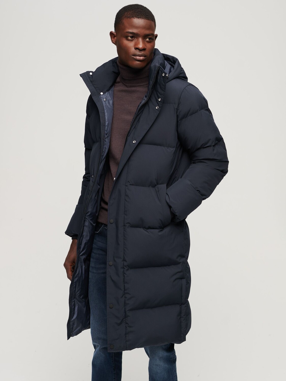 

Длинный пуховик с капюшоном Superdry, затмение темно-синий