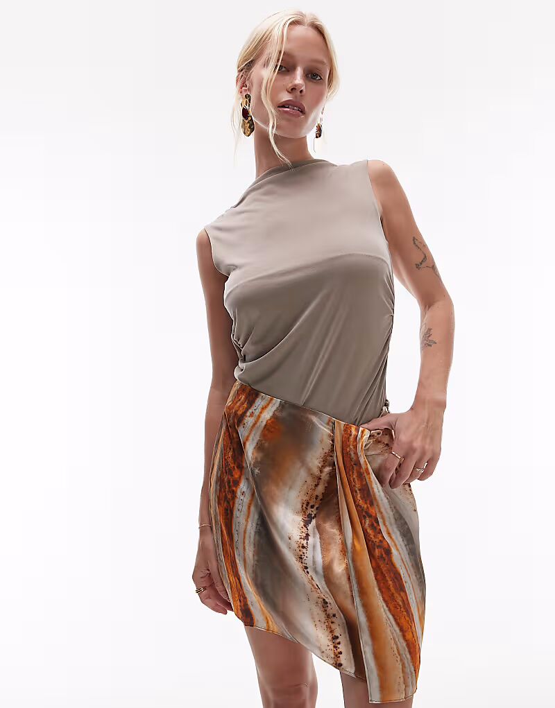 

Мини-юбка-саронг Topshop с минеральным принтом