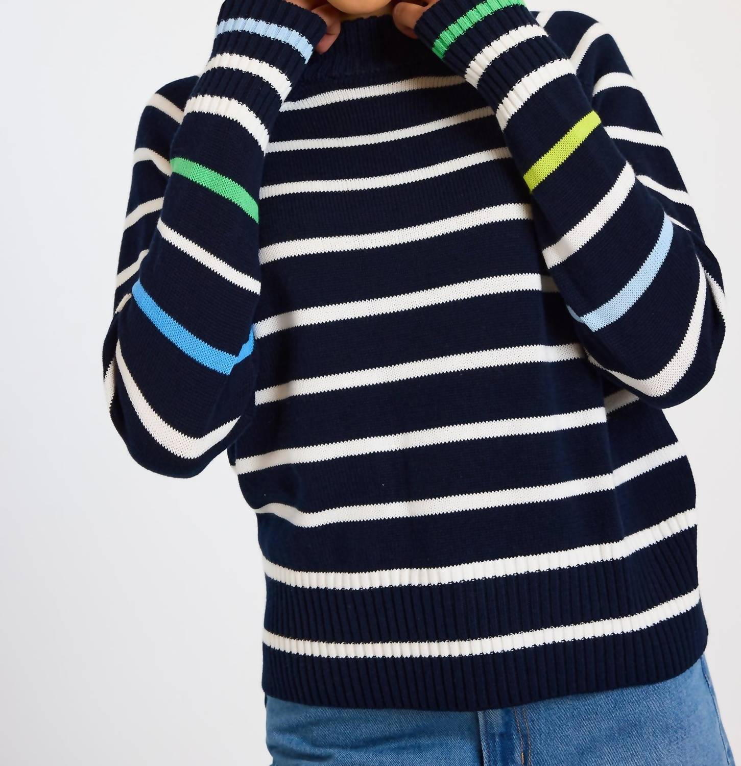 

Топ Liberty Stripe в темно-синем цвете Brodie Cashmere, темно-синий