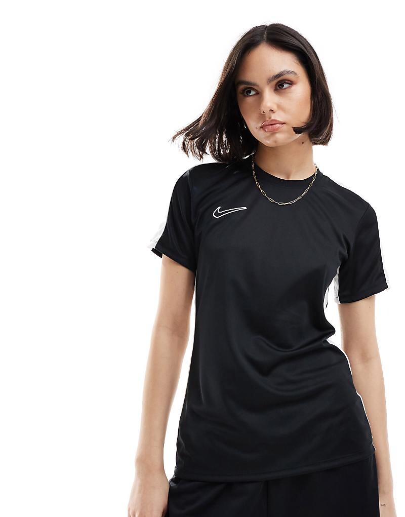 

Черная футболка со вставками dri fit Nike Football Academy